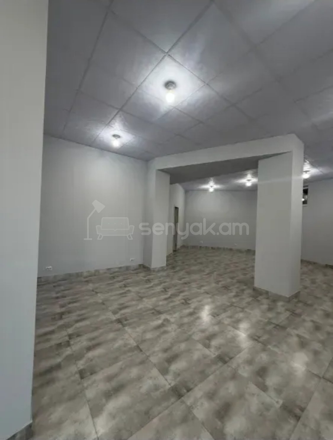 Սպասարկման Տարածք, 110քմ, Կապիտալ Վերանորոգված