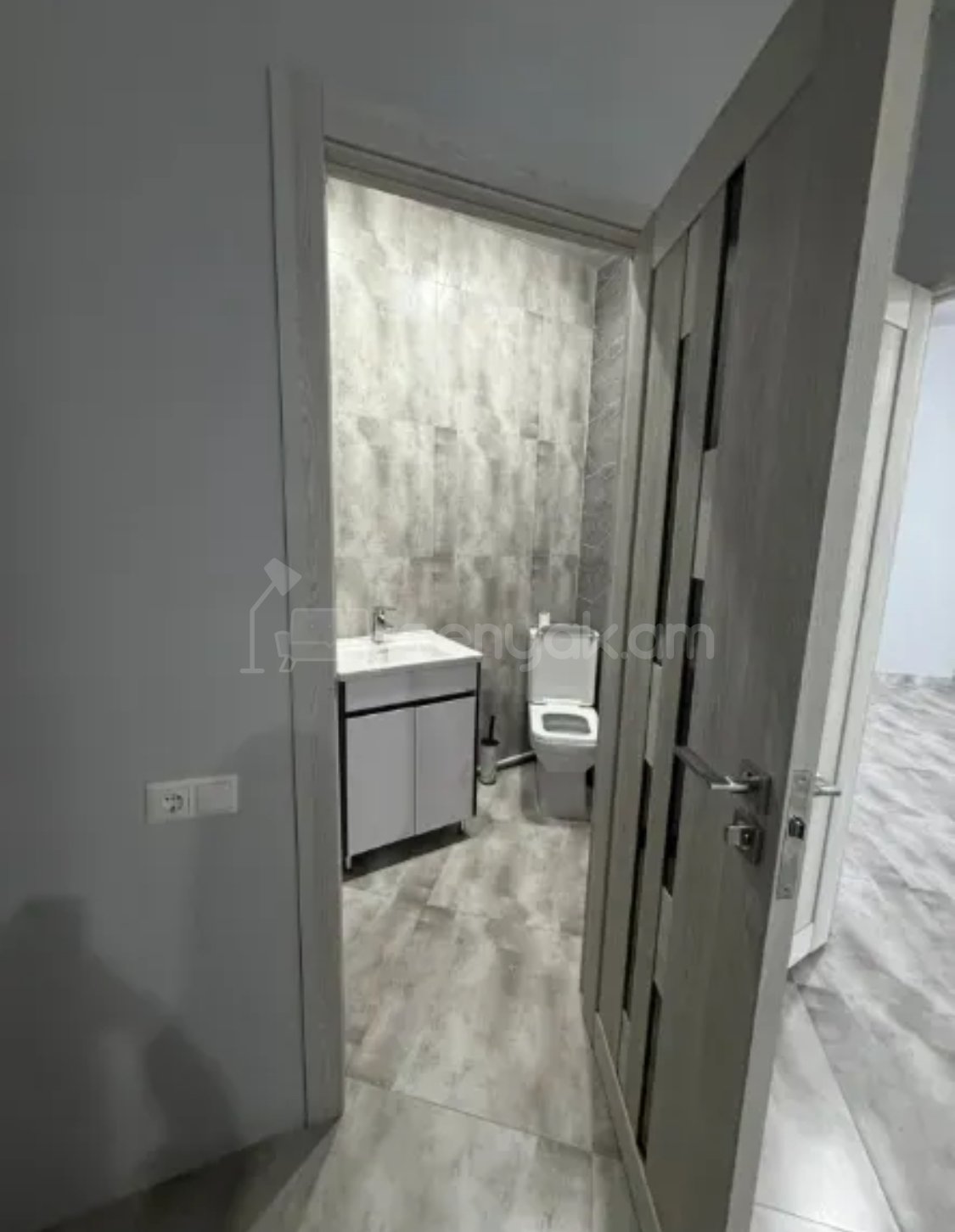 Սպասարկման Տարածք, 110քմ, Կապիտալ Վերանորոգված