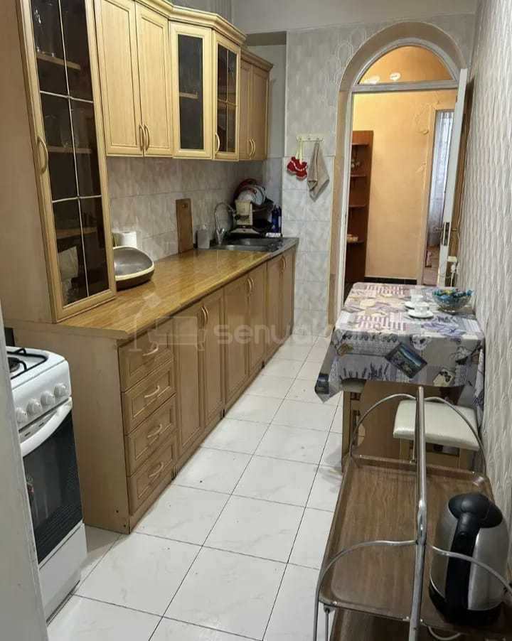 3 Սենյականոց Բնակարան, 80քմ, 5/9 հարկ, Նորմալ Վիճակում
