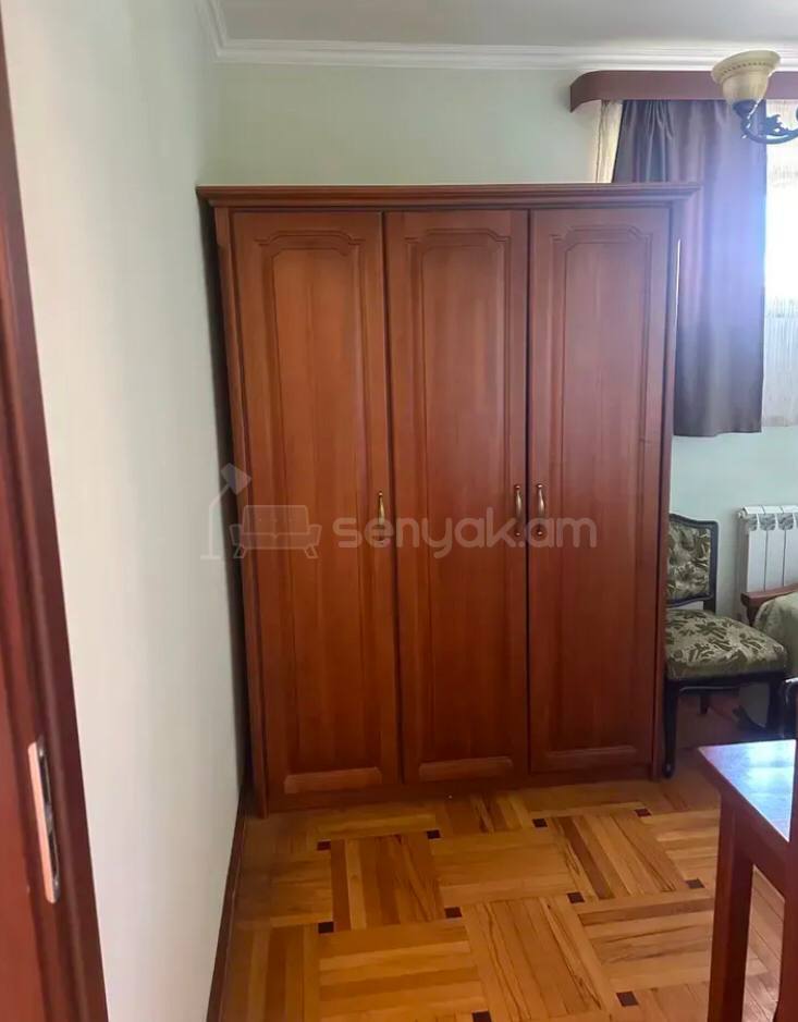 3 Սենյականոց Բնակարան Քարե Շենքում, 68քմ, 3/5 հարկ, Կոսմետիկ Վերանորոգված, Կահավորված