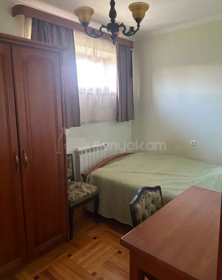 3 Սենյականոց Բնակարան Քարե Շենքում, 68քմ, 3/5 հարկ, Կոսմետիկ Վերանորոգված, Կահավորված