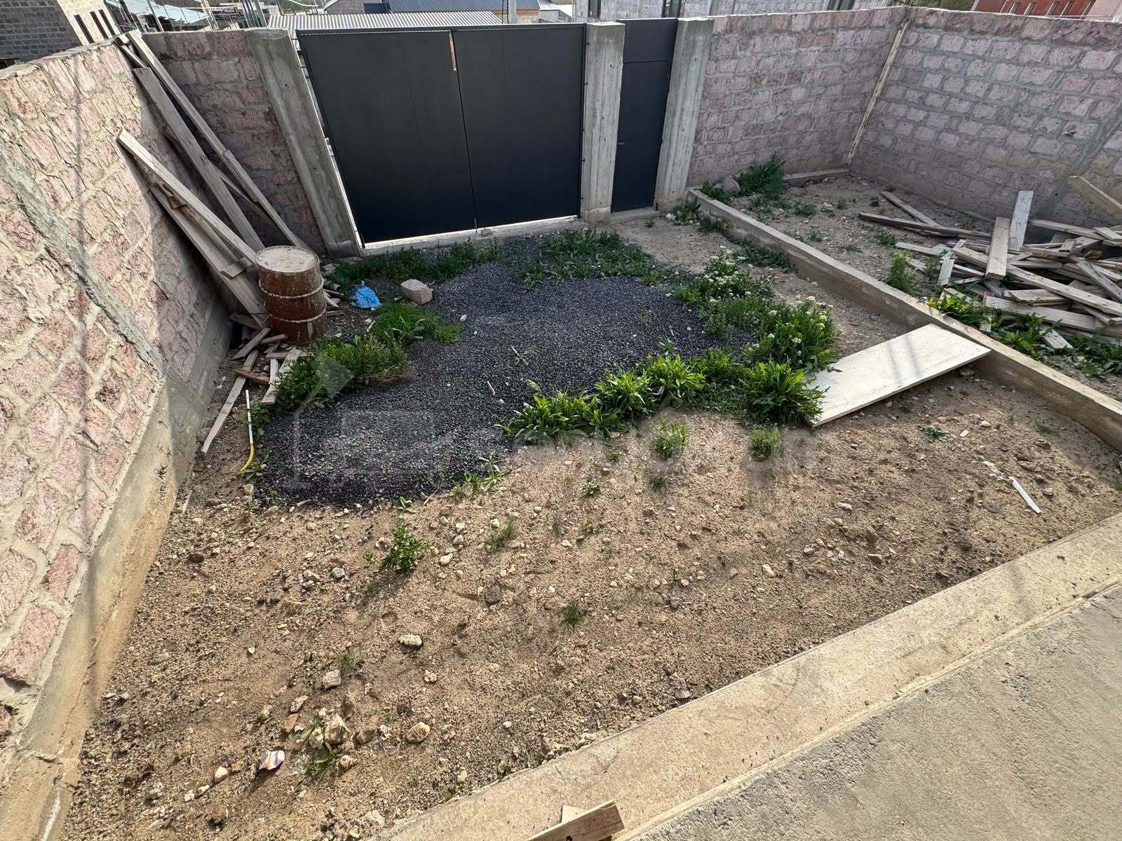 4 Սենյականոց Սեփական Տուն, 110քմ, Կոսմետիկ Վերանորոգված