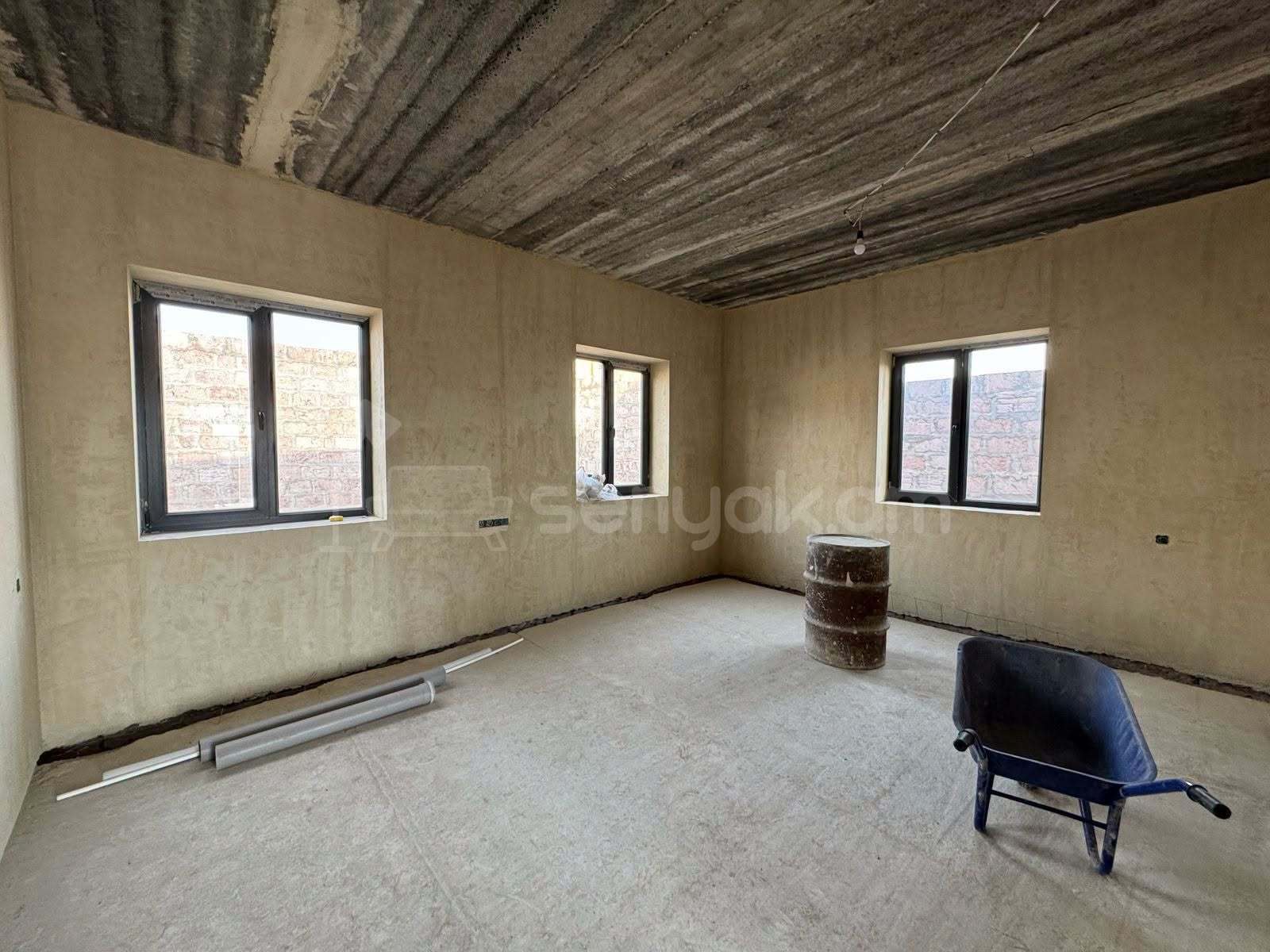 4 Սենյականոց Սեփական Տուն, 110քմ, Կոսմետիկ Վերանորոգված