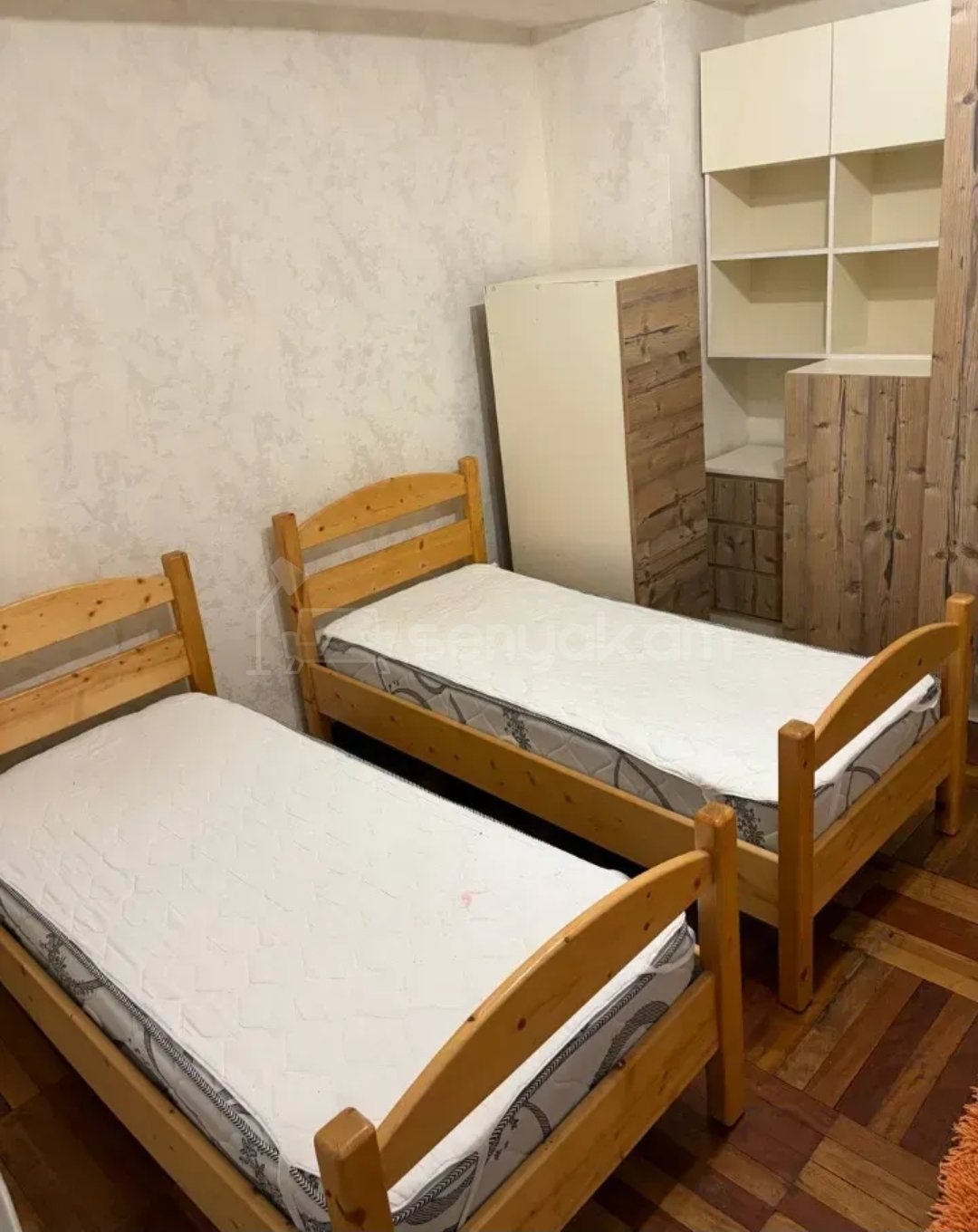 3 Սենյականոց Բնակարան, 80քմ, 2/9 հարկ, Նորմալ Վիճակում, Կահավորված, Արևկող