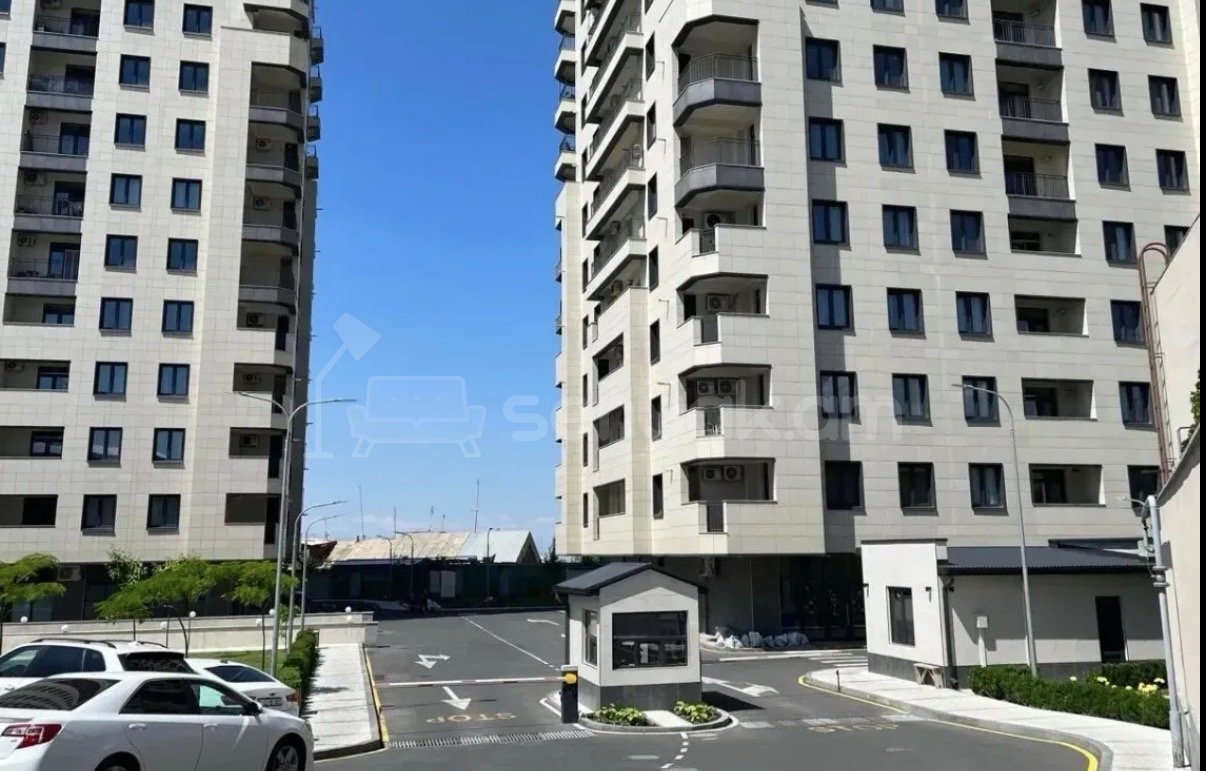 3 Սենյականոց Բնակարան Նորակառույցում, 80քմ, 3/14 հարկ, Կապիտալ Վերանորոգված