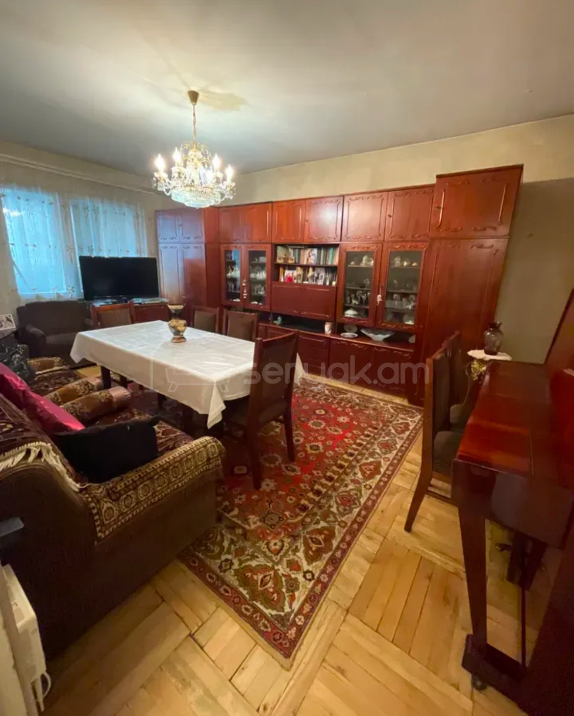 4 Սենյականոց Բնակարան, 101քմ, 3/9 հարկ, Պետական Վիճակում
