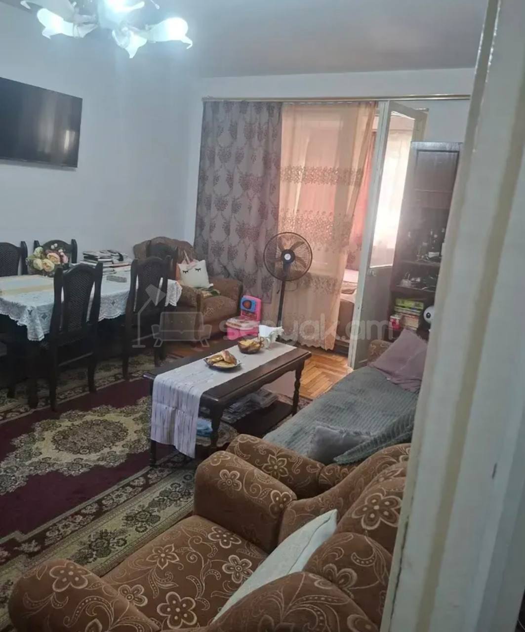 2 Սենյականոց Բնակարան, 55քմ, 2/9 հարկ, Պետական Վիճակում