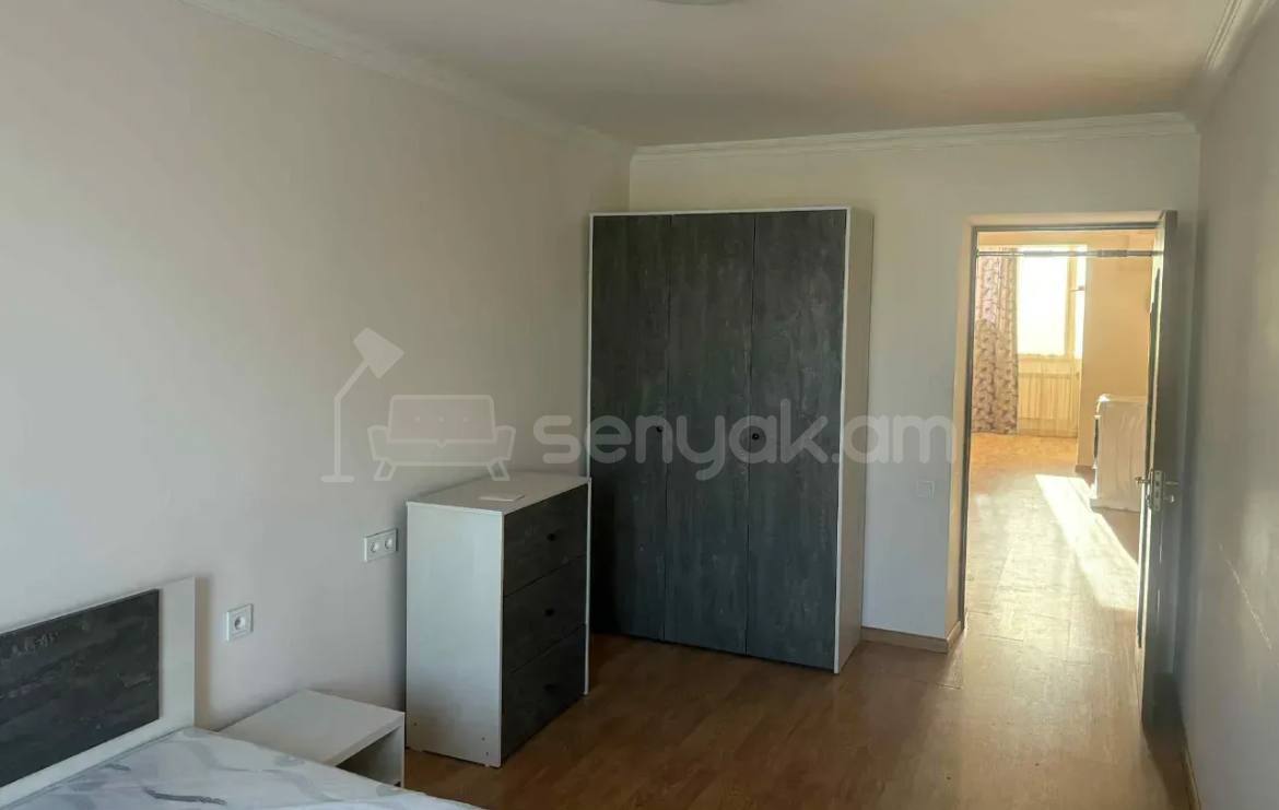 2 Սենյականոց Բնակարան Քարե Շենքում, 54քմ, 3/4 հարկ, Կապիտալ Վերանորոգված, Կահավորված