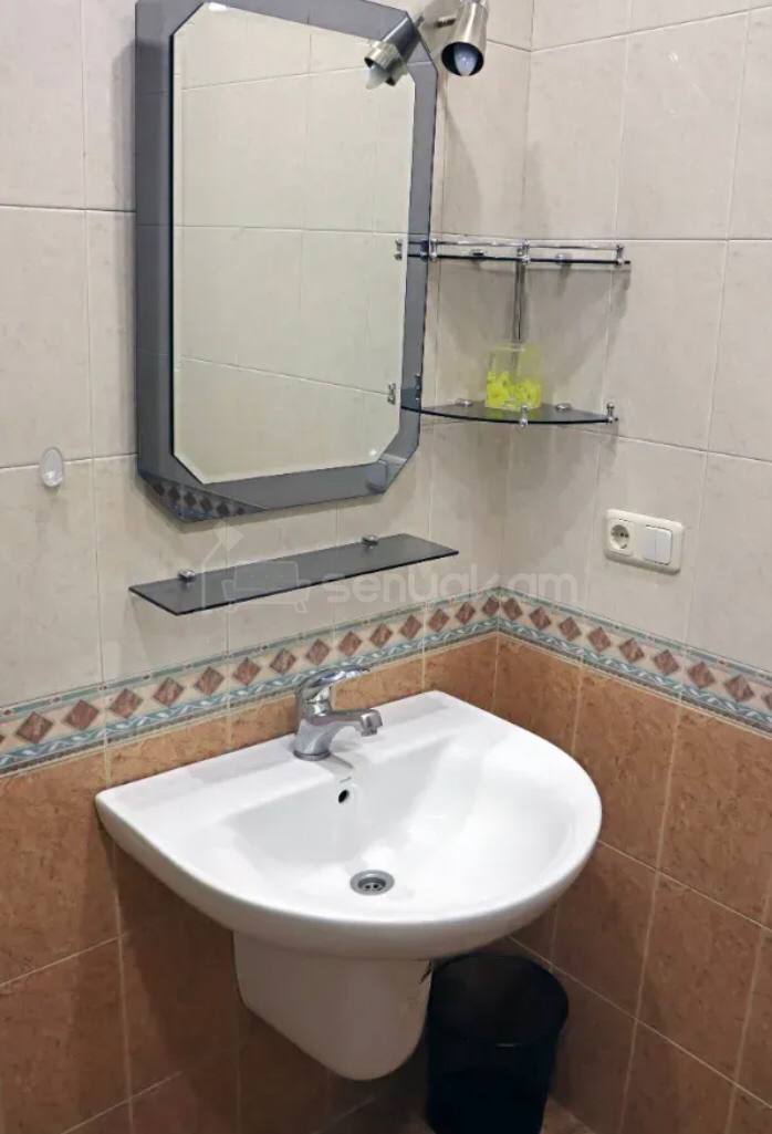 2 Սենյականոց Բնակարան Քարե Շենքում, 60քմ, 3/3 հարկ, Կոսմետիկ Վերանորոգված, Կահավորված, Արևկող