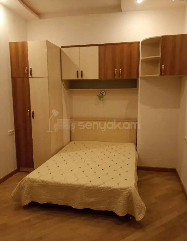 2 Սենյականոց Բնակարան Քարե Շենքում, 60քմ, 3/3 հարկ, Կոսմետիկ Վերանորոգված, Կահավորված, Արևկող