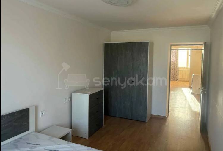 2 Սենյականոց Բնակարան Քարե Շենքում, 54քմ, 3/4 հարկ, Կոսմետիկ Վերանորոգված, Կահավորված