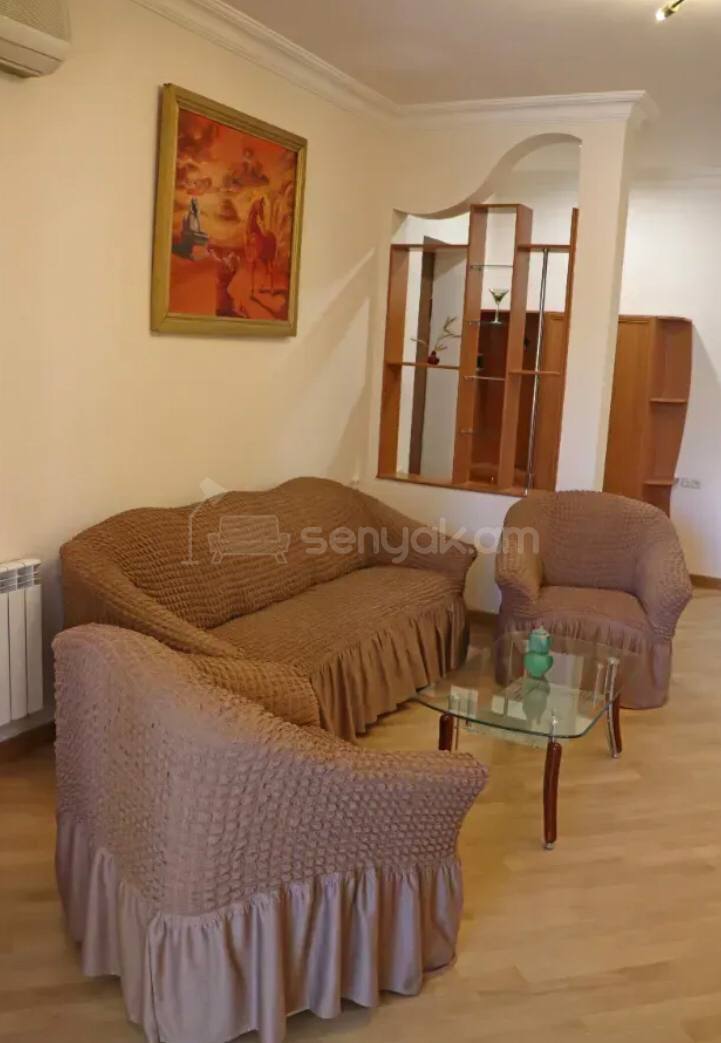 2 Սենյականոց Բնակարան Քարե Շենքում, 60քմ, 3/3 հարկ, Կոսմետիկ Վերանորոգված, Կահավորված