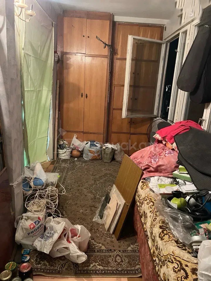 3 Սենյականոց Բնակարան Քարե Շենքում, 60քմ, 3/5 հարկ, Կոսմետիկ Վերանորոգված