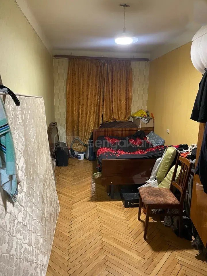 3 Սենյականոց Բնակարան Քարե Շենքում, 60քմ, 3/5 հարկ, Կոսմետիկ Վերանորոգված