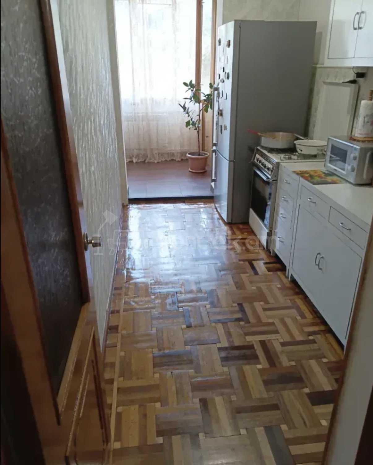 3 Սենյականոց Բնակարան, 78քմ, 2/9 հարկ, Կապիտալ Վերանորոգված