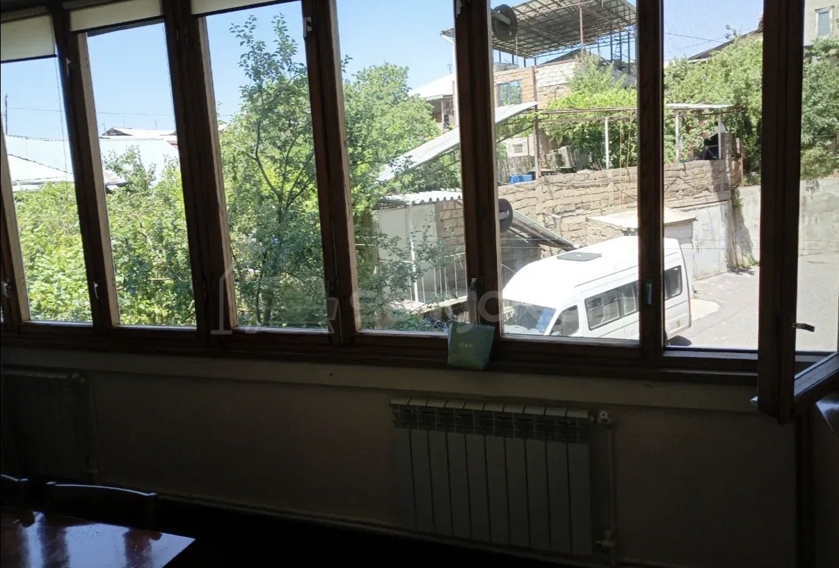 3 Սենյականոց Բնակարան, 78քմ, 2/9 հարկ, Կապիտալ Վերանորոգված