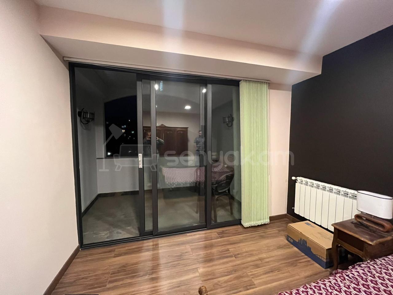 4 Սենյականոց Բնակարան, 123քմ, 4/16 հարկ, Կապիտալ Վերանորոգված