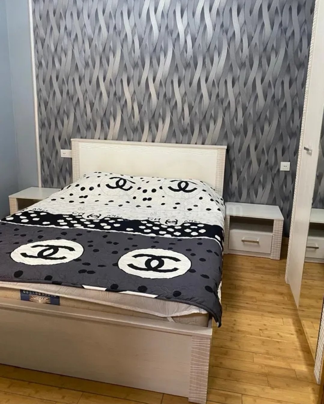 2 Սենյականոց Բնակարան Նորակառույցում, 42քմ, 2/14 հարկ, Կապիտալ Վերանորոգված, Կահավորված