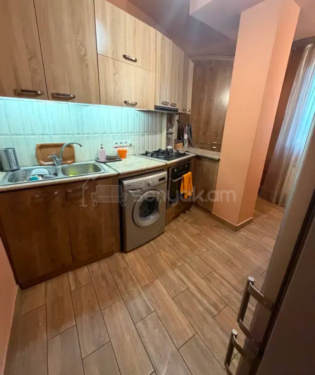 3 Սենյականոց Բնակարան, 70քմ, 12/12 հարկ, Կապիտալ Վերանորոգված, Կահավորված