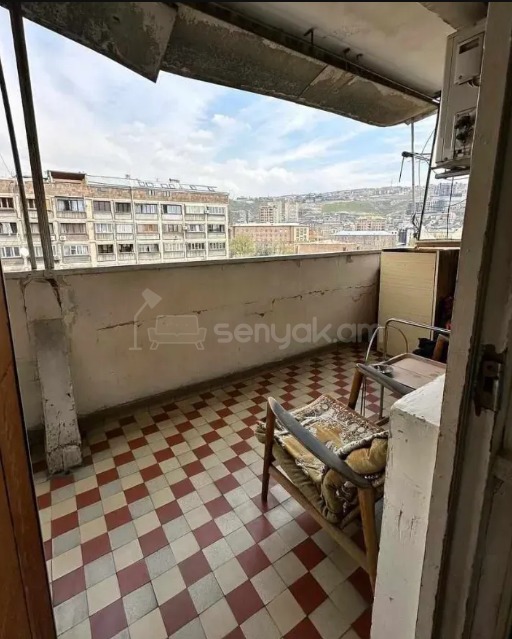 3 Սենյականոց Բնակարան, 107քմ, 7/12 հարկ, Պետական Վիճակում