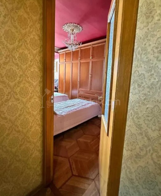3 Սենյականոց Բնակարան, 107քմ, 7/12 հարկ, Պետական Վիճակում