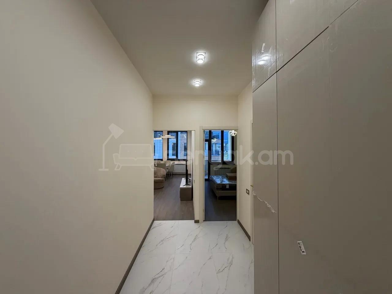 2 Սենյականոց Բնակարան Նորակառույցում, 67քմ, 19/22 հարկ, Կապիտալ Վերանորոգված