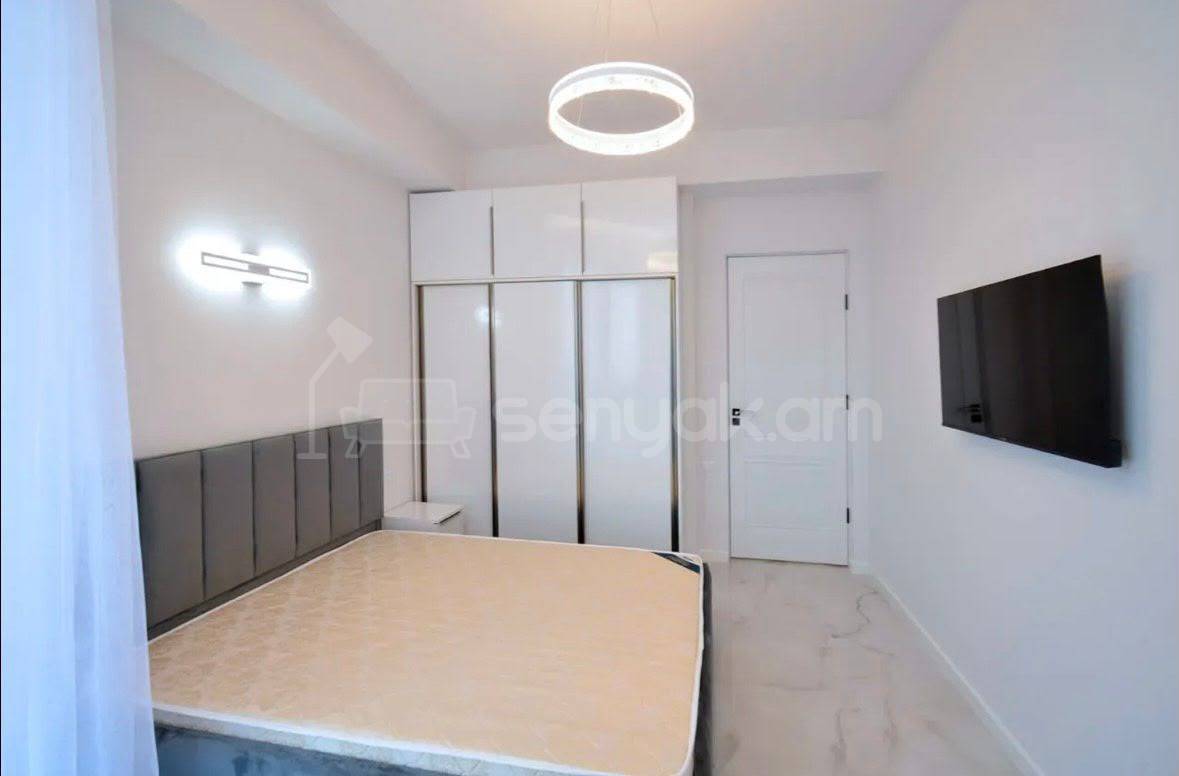 2 Սենյականոց Բնակարան Նորակառույցում, 54քմ, 10/13 հարկ, Կապիտալ Վերանորոգված