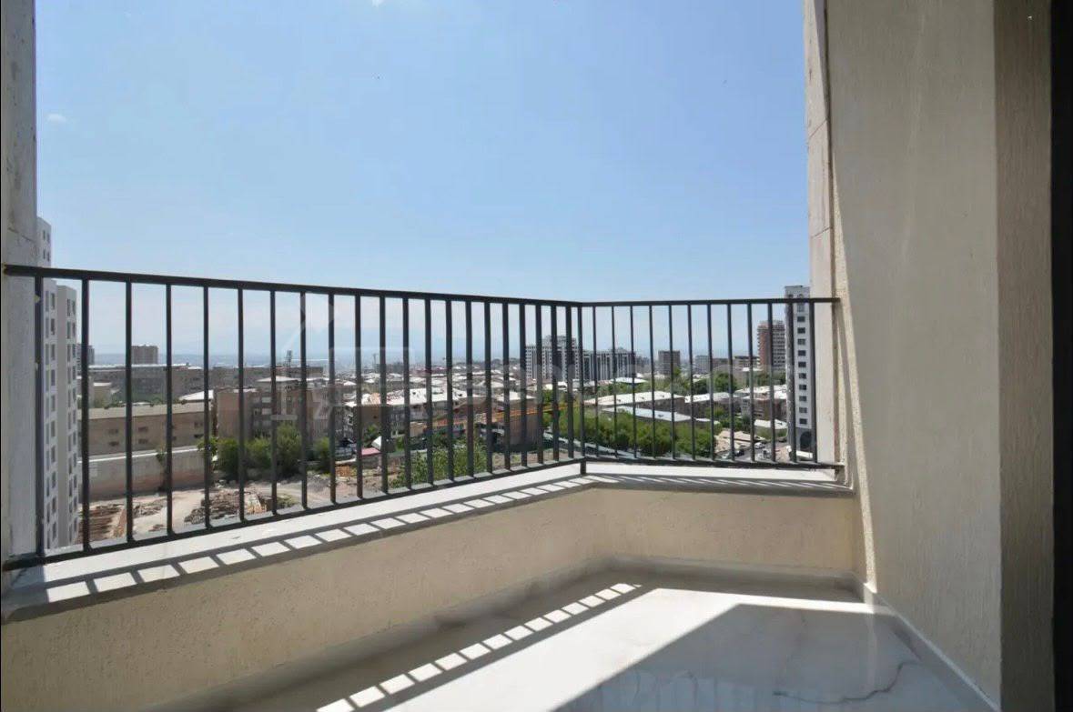 2 Սենյականոց Բնակարան Նորակառույցում, 54քմ, 10/13 հարկ, Կապիտալ Վերանորոգված