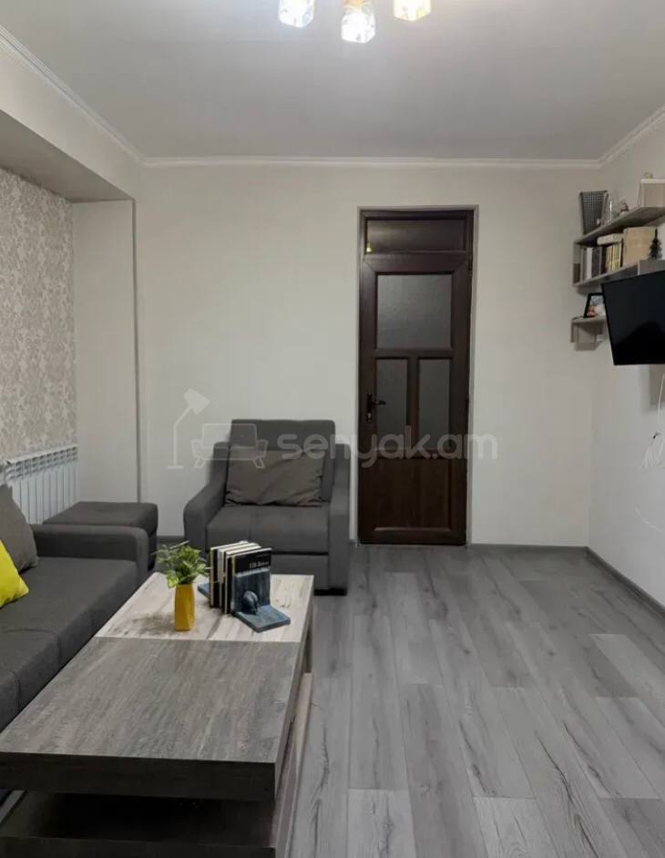 3 Սենյականոց Բնակարան, 46քմ, 7/9 հարկ, Կապիտալ Վերանորոգված, Կահավորված, Արևկող