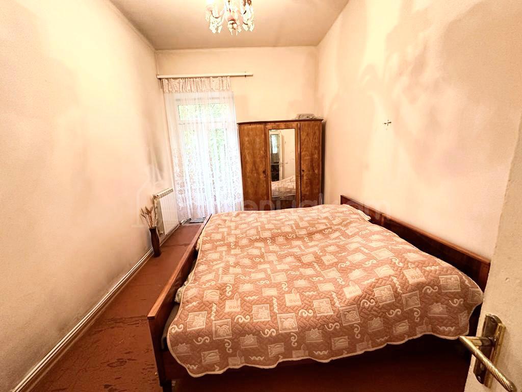 8 Սենյականոց Սեփական Տուն, 370քմ, Կոսմետիկ Վերանորոգված