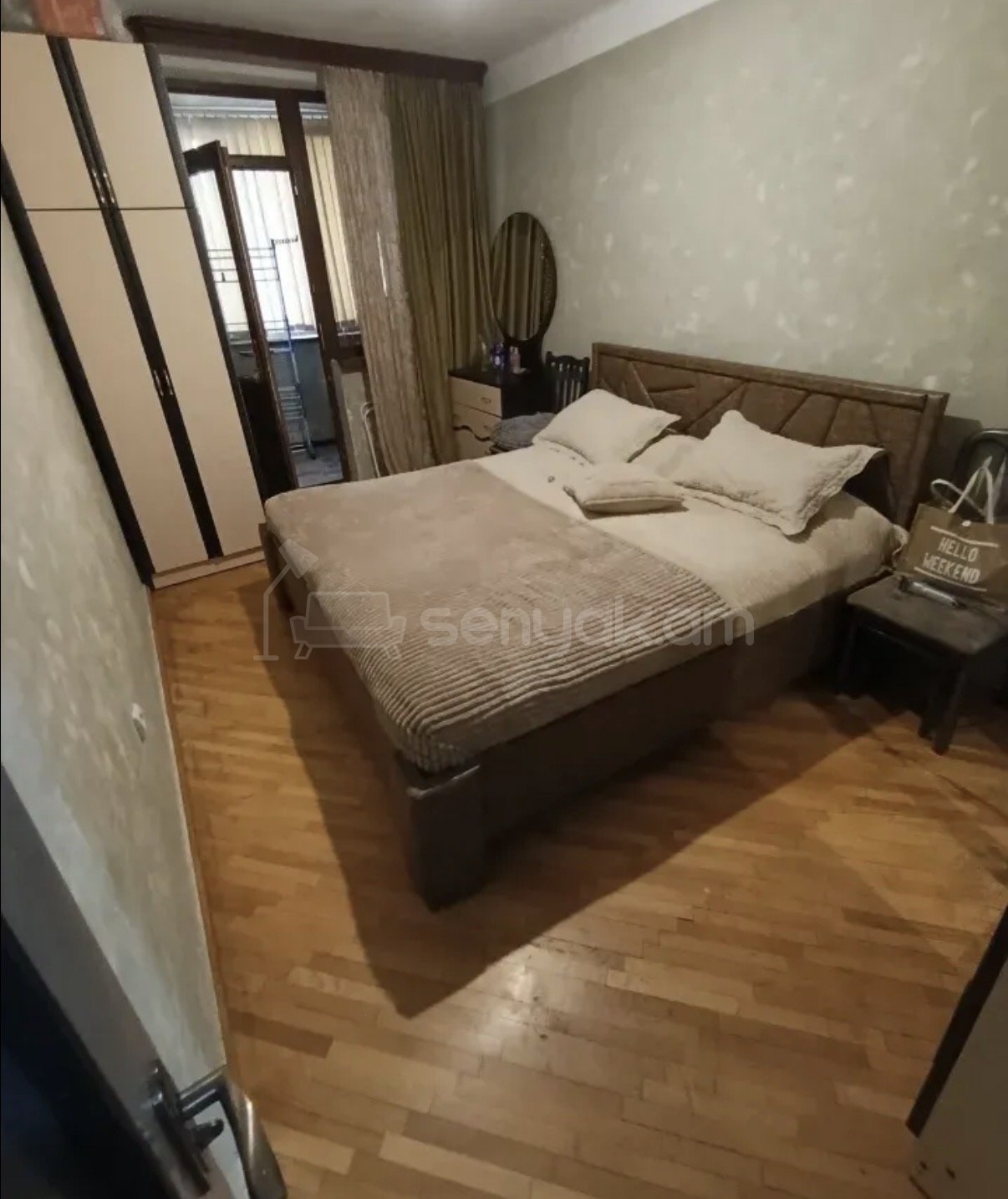 3 Սենյականոց Բնակարան Քարե Շենքում, 92քմ, 5/16 հարկ, Կապիտալ Վերանորոգված, Կահավորված