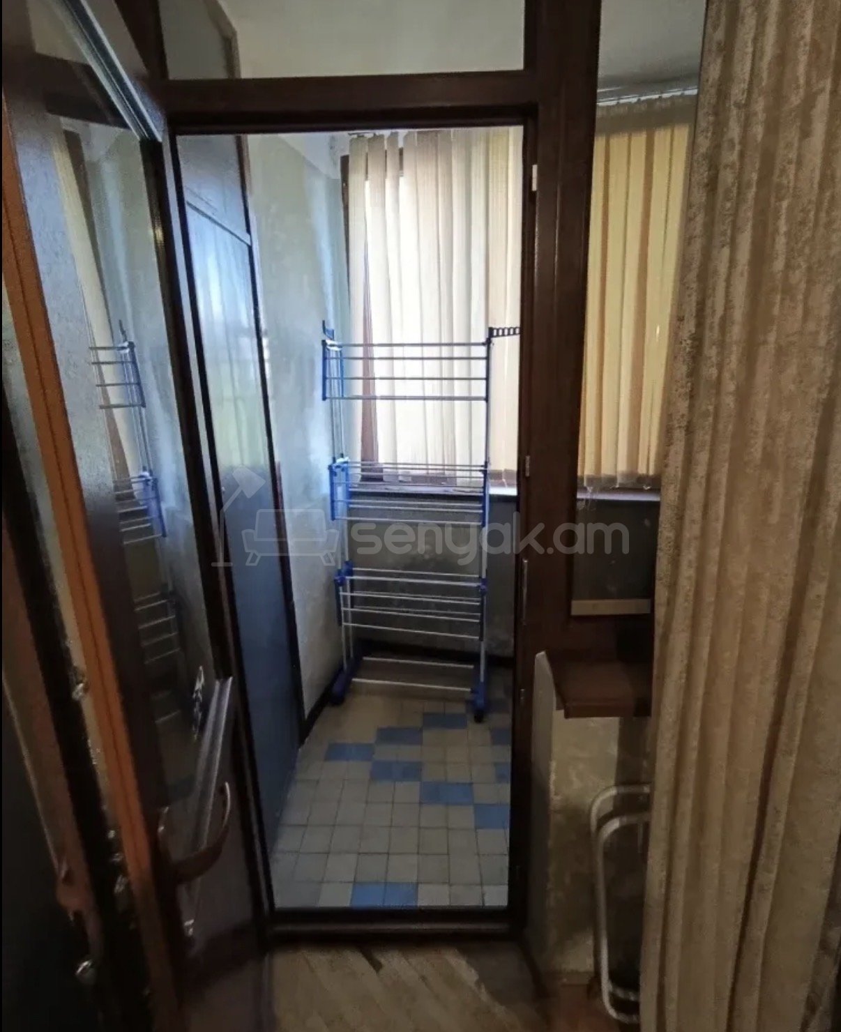 3 Սենյականոց Բնակարան Քարե Շենքում, 92քմ, 5/16 հարկ, Կապիտալ Վերանորոգված, Կահավորված