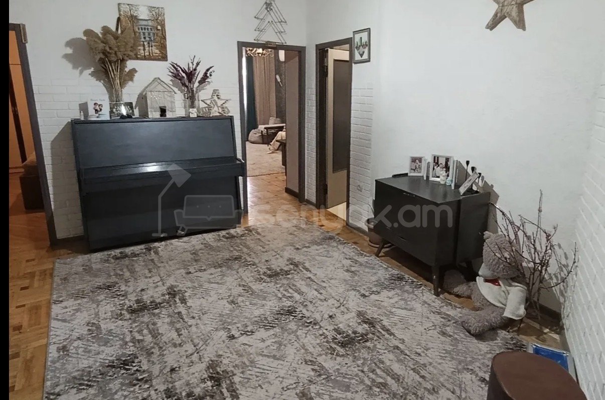 3 Սենյականոց Բնակարան, 92քմ, 5/16 հարկ, Կապիտալ Վերանորոգված