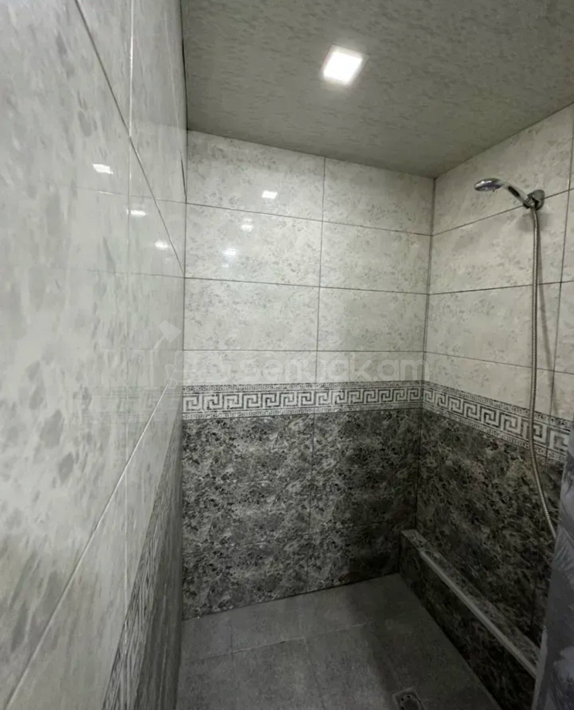 1 Սենյականոց Բնակարան, 41քմ, 10/14 հարկ, Կապիտալ Վերանորոգված, Կահավորված