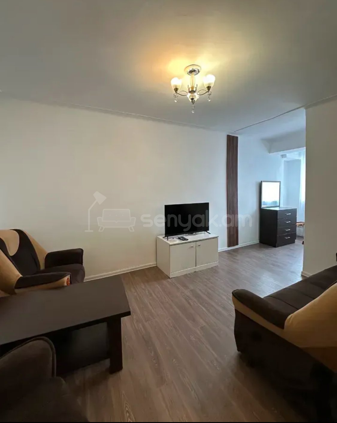 1 Սենյականոց Բնակարան, 41քմ, 10/14 հարկ, Կապիտալ Վերանորոգված, Կահավորված