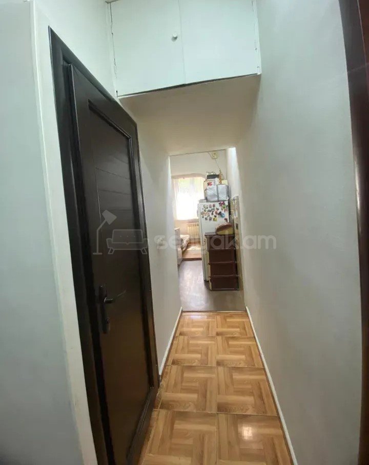 2 Սենյականոց Բնակարան Քարե Շենքում, 55քմ, 2/4 հարկ, Կապիտալ Վերանորոգված