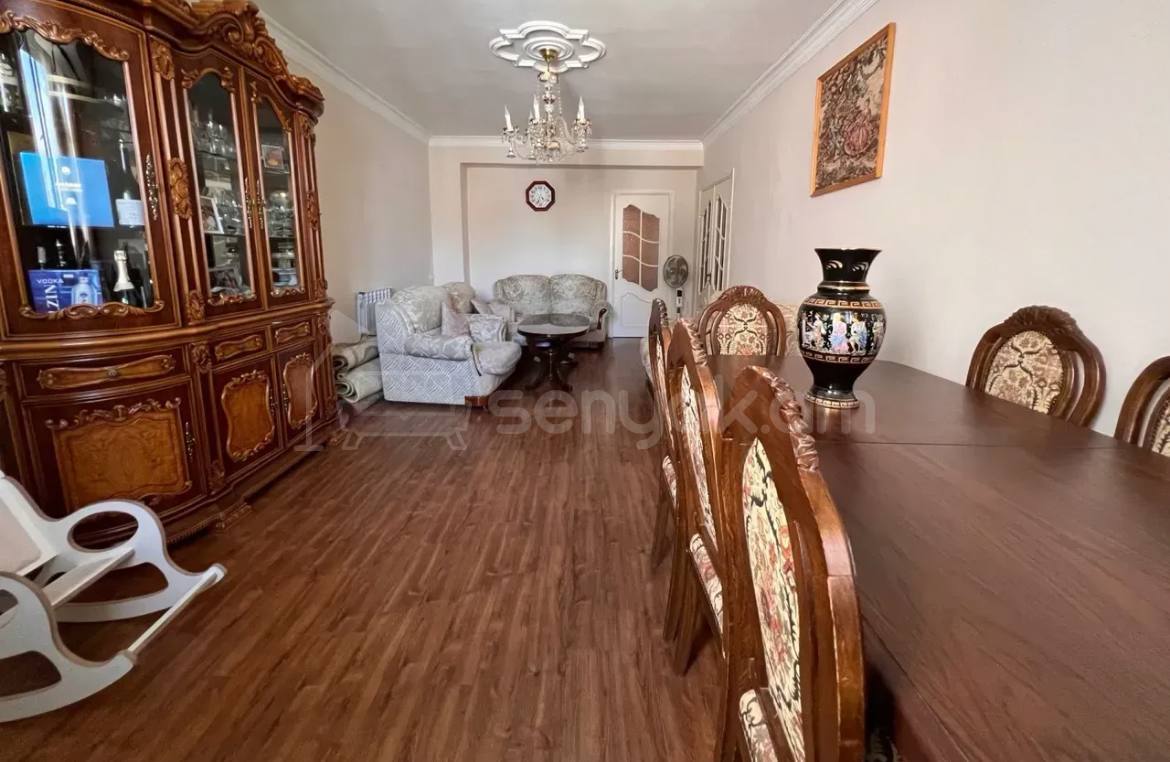 3 Սենյականոց Բնակարան, 80քմ, 9/9 հարկ, Կապիտալ Վերանորոգված