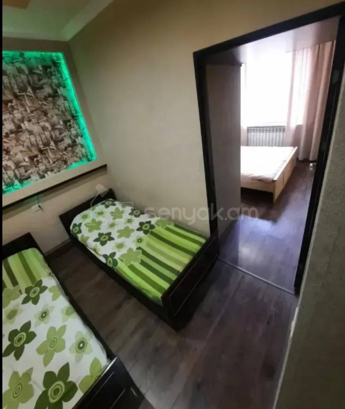 2 Սենյականոց Բնակարան, 67քմ, 3/9 հարկ, Նորմալ Վիճակում, Կահավորված