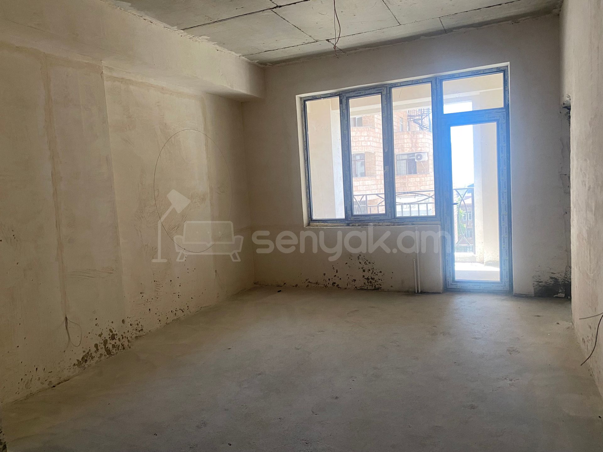 4 Սենյականոց Բնակարան Նորակառույցում, 111քմ, 6/12 հարկ, Զրոյական Վիճակում