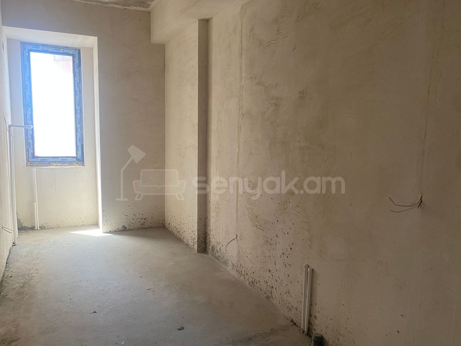 4 Սենյականոց Բնակարան Նորակառույցում, 111քմ, 6/12 հարկ, Զրոյական Վիճակում