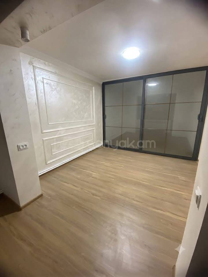 2 Սենյականոց Բնակարան, 36քմ, 2/4 հարկ, Դիզայներական Վերանորոգված