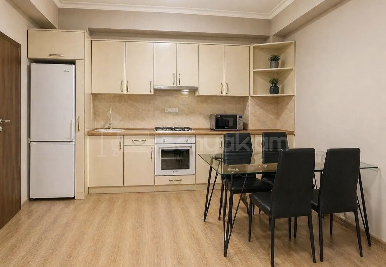 2 Սենյականոց Բնակարան Նորակառույցում, 79քմ, 7/9 հարկ, Կապիտալ Վերանորոգված