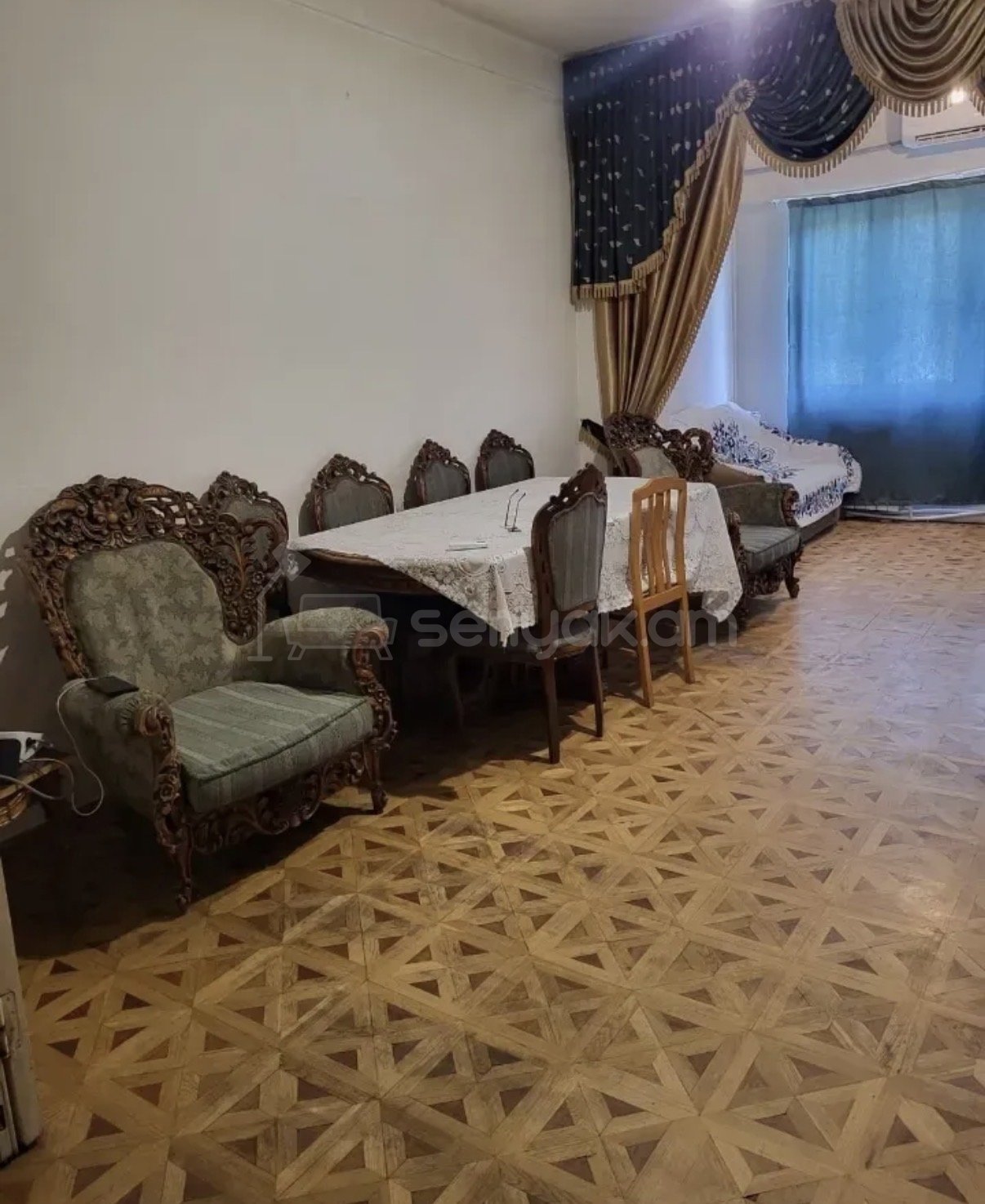2 Սենյականոց Բնակարան Քարե Շենքում, 74քմ, 3/5 հարկ, Նորմալ Վիճակում, Կահավորված, Արևկող