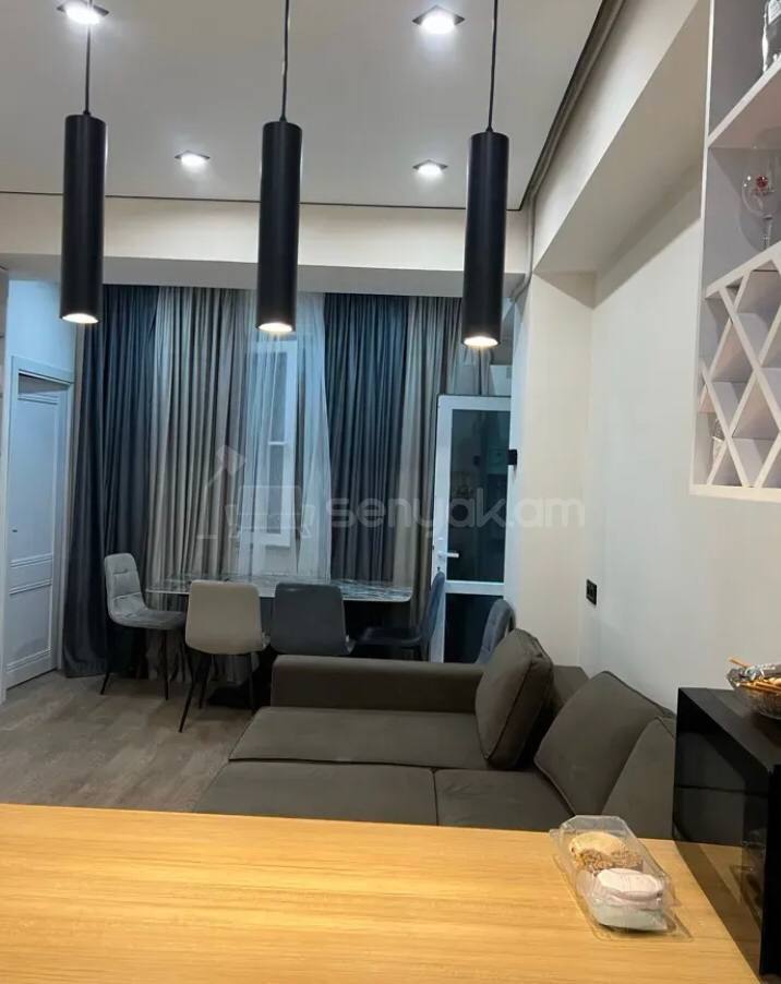 3 Սենյականոց Բնակարան, 65քմ, 14/18 հարկ, Կապիտալ Վերանորոգված, Կահավորված