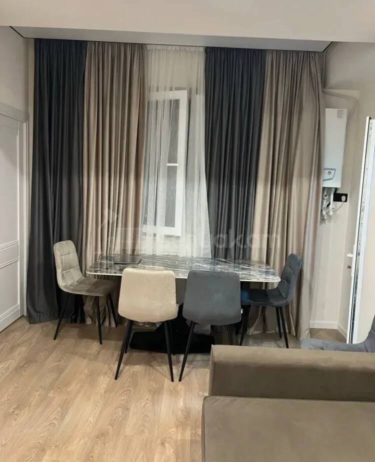 3 Սենյականոց Բնակարան, 65քմ, 14/18 հարկ, Կապիտալ Վերանորոգված, Կահավորված
