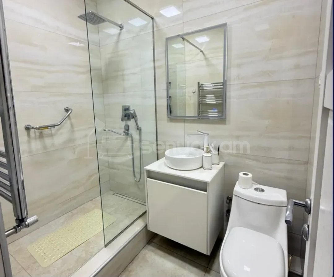 3 Սենյականոց Բնակարան Նորակառույցում, 111քմ, 9/14 հարկ, Կապիտալ Վերանորոգված