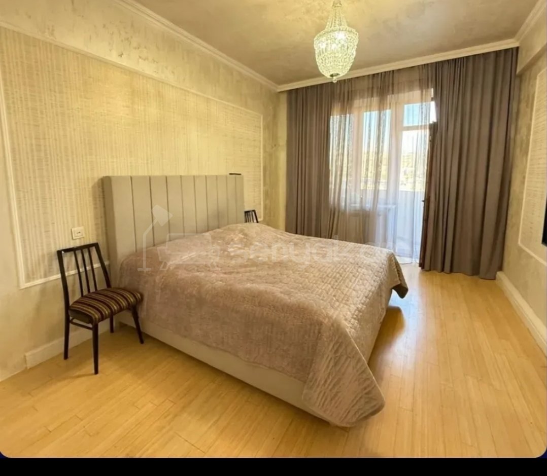 3 Սենյականոց Բնակարան Նորակառույցում, 111քմ, 9/14 հարկ, Կապիտալ Վերանորոգված