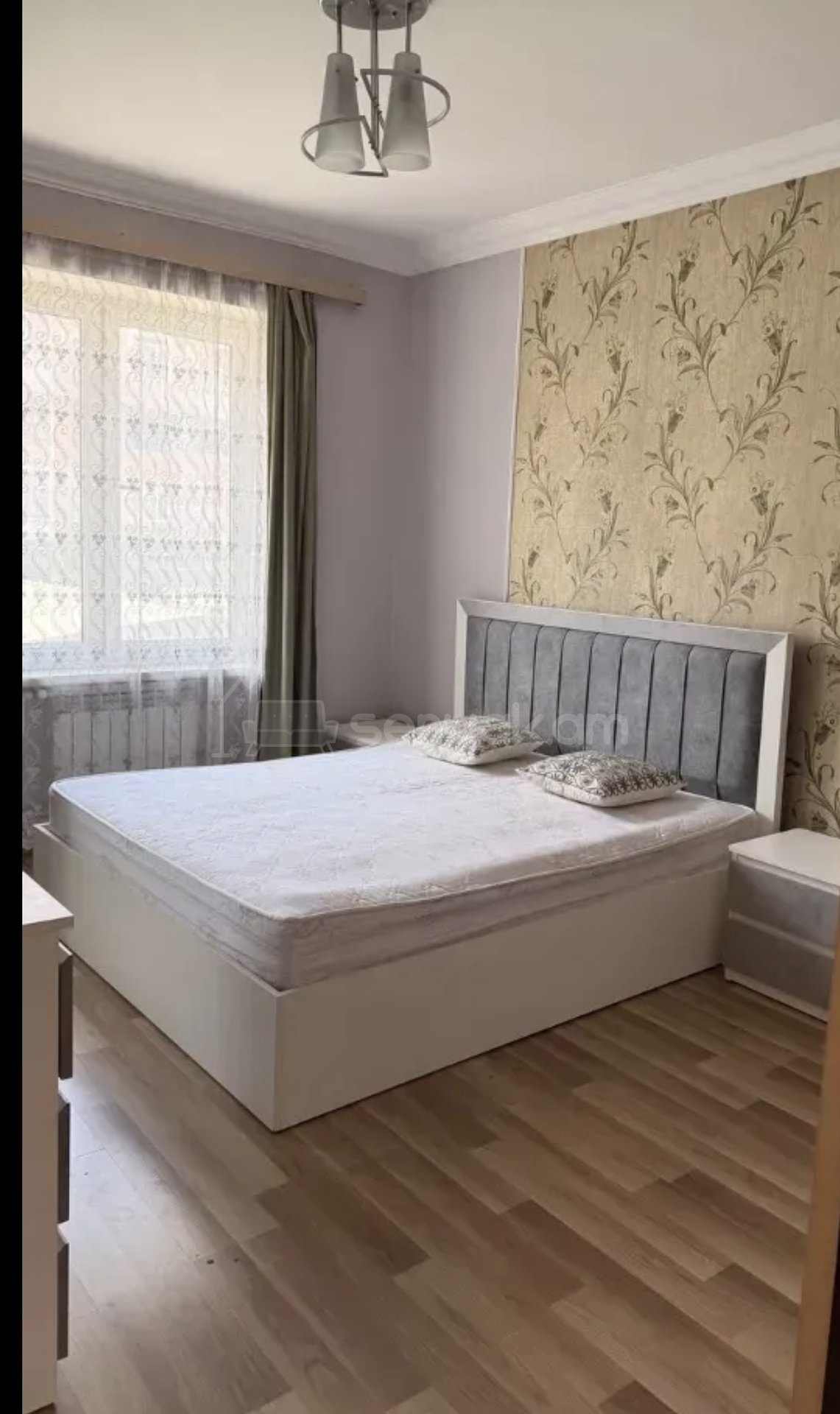 2 Սենյականոց Բնակարան Քարե Շենքում, 60քմ, 3/5 հարկ, Կապիտալ Վերանորոգված, Կահավորված