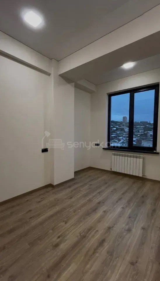 4 Սենյականոց Բնակարան, 104քմ, 7/16 հարկ, Դիզայներական Վերանորոգված