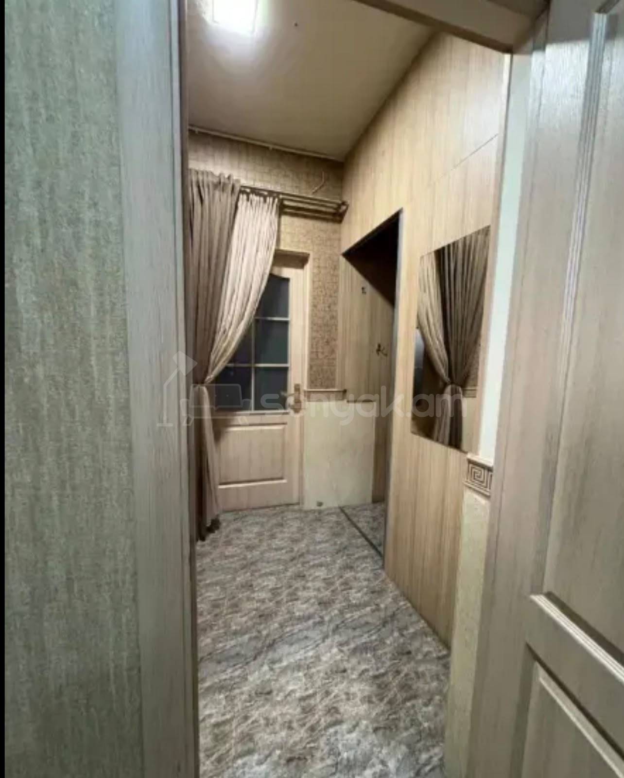 2 Սենյականոց Բնակարան Քարե Շենքում, 60քմ, 1/1 հարկ, Կապիտալ Վերանորոգված, Կահավորված